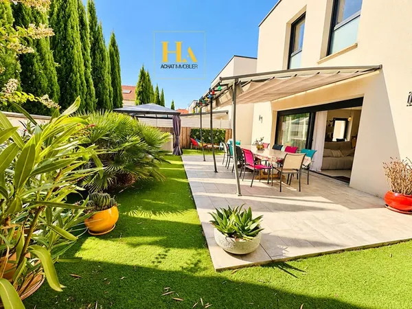Maison contemporaine 5 pièces, 4 chambres, jardin & jacuzzi