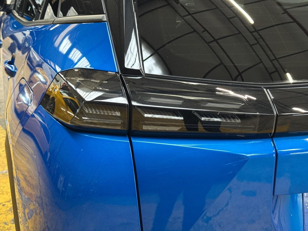 Peugeot 2008 1.2 puretech 130ch s&s allure eat8 — photo 22