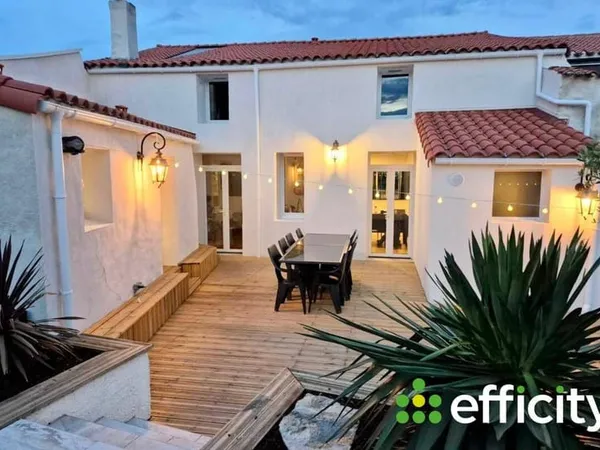 Maison 9 pièces 180 m²