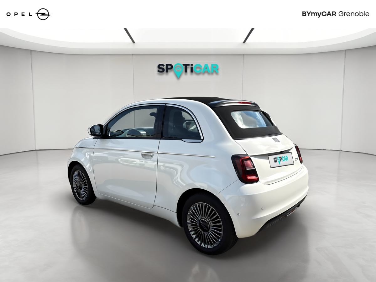 Fiat 500C e 118 ch — photo 3