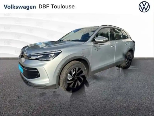 Volkswagen Tiguan nouveau 1.5 ehybrid 204ch dsg6 li — photo 11