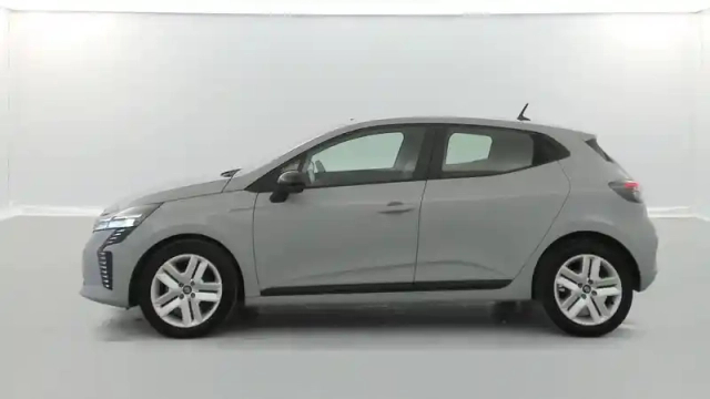 Renault Clio tce 90 — photo 31