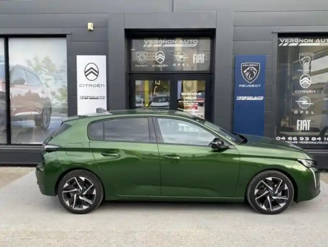 Peugeot 308 iii bluehdi 130 auto8 allure — photo 2