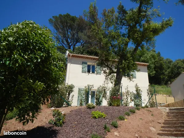 Maison Location Vidauban 4p 85m² 1200€