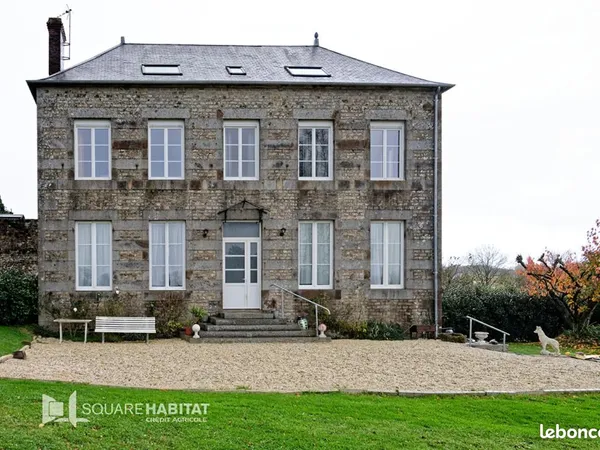 Maison 8 pièces 165 m²