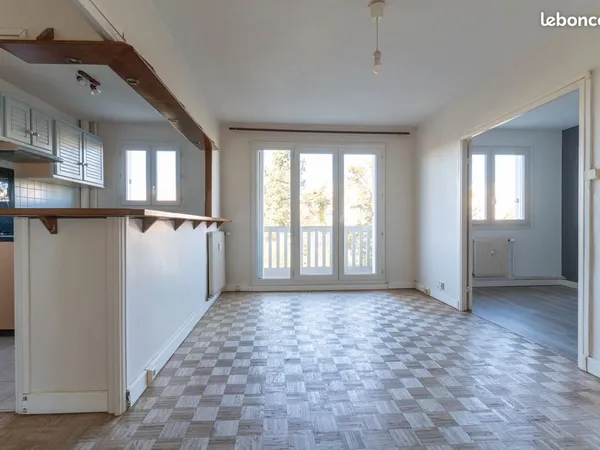 Tours nord - balcon ouest - parking + cave