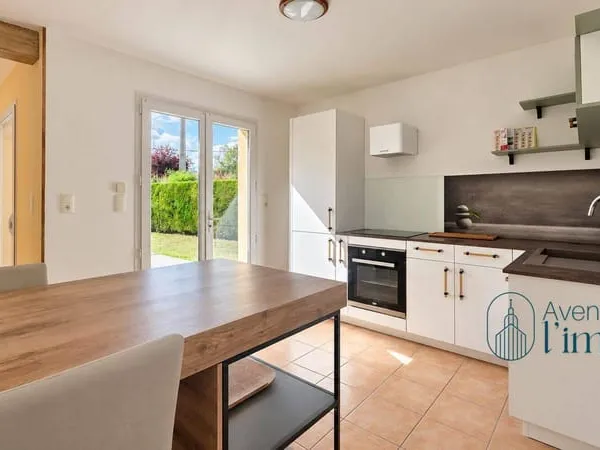Maison 8 pièces 163 m²