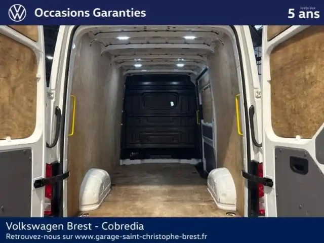 Volkswagen Crafter fg 30 l3h3 2.0 tdi 140ch business traction — photo 7