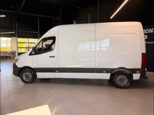 Mercedes Sprinter fg 311 cdi 39 3t5 first 12m3 (16666?ht) — photo 8