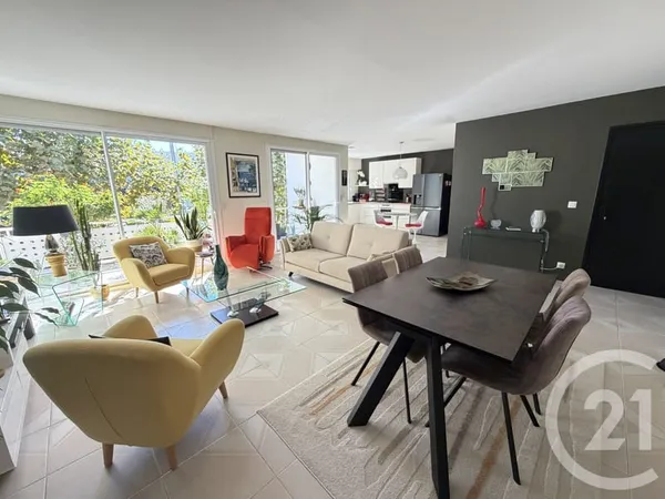 Appartement 3 pièces 95 m²