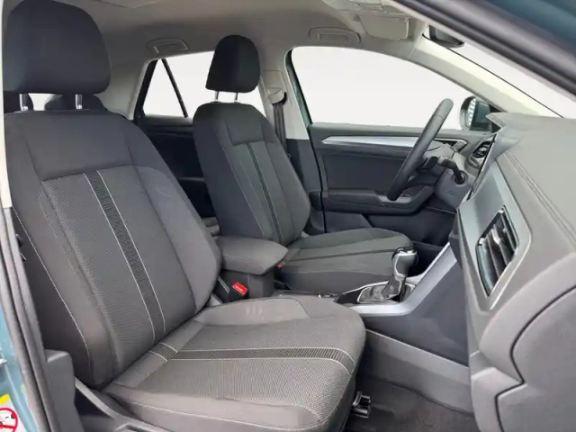 Volkswagen T-Roc 1.5 tsi evo2 150 start/stop dsg7 — photo 11