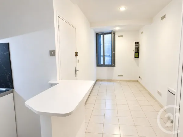 Appartement 1 pièce 18 m²