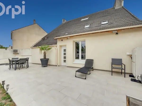 Maison 6 pièces 145 m²