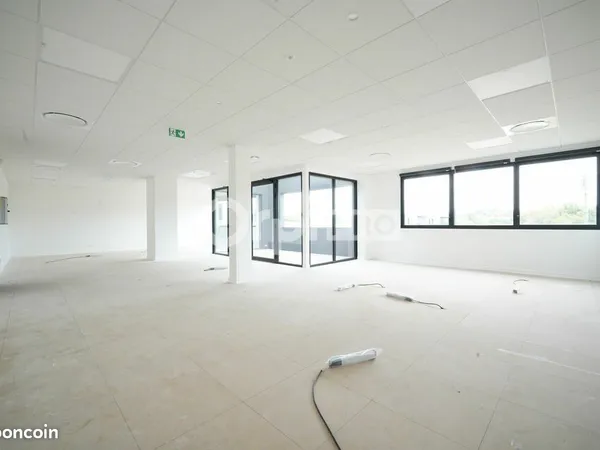Bureau 1 181 m²
