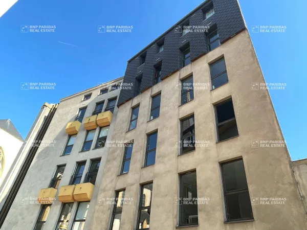 Bureaux 150 m²