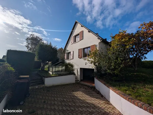 Maison 8 pièces 115 m²