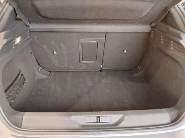 Peugeot 308 puretech 130ch s&amp;s eat8 allure — photo 8