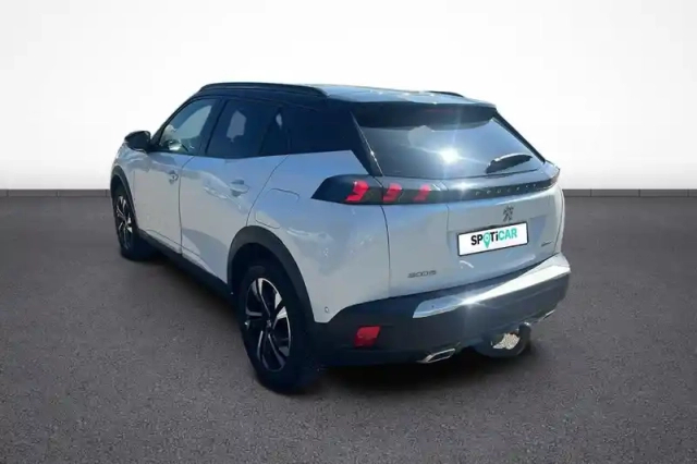 Peugeot 2008 puretech 130 s&amp;s eat8 — photo 37