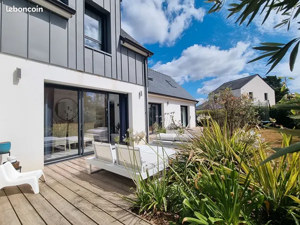 Maison 8 pièces 180 m²