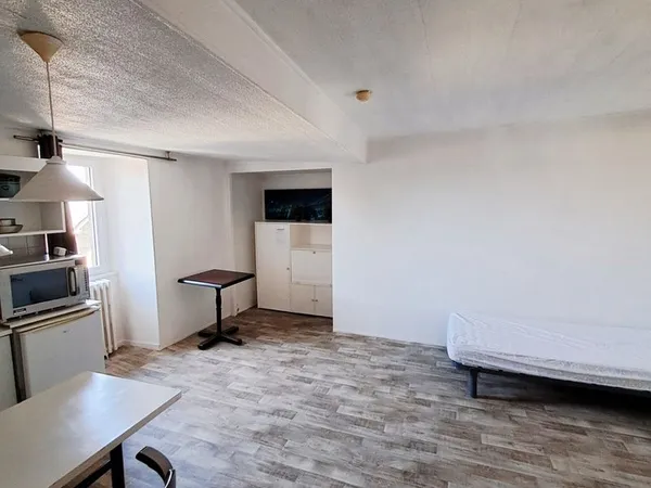 Chambre étudiant(es)