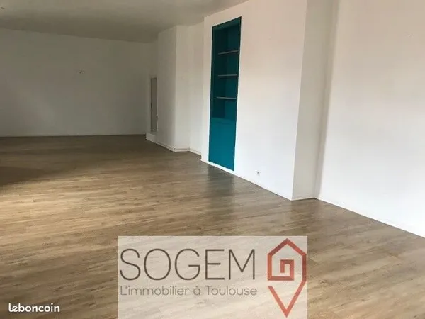 Bureau 99 m²