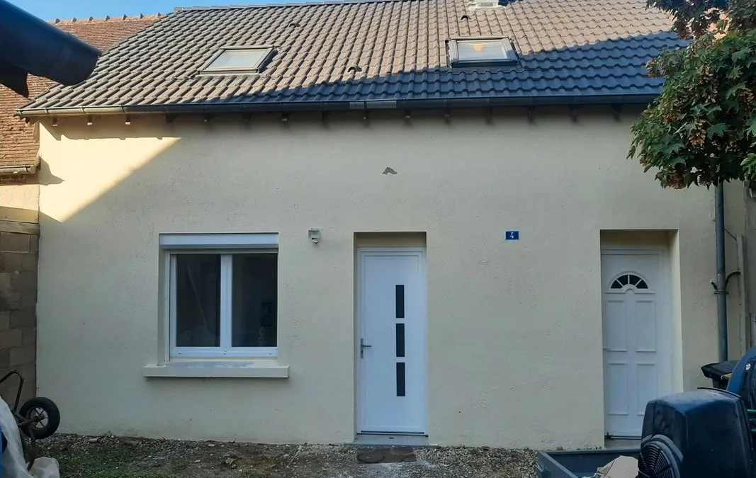 Photo 1