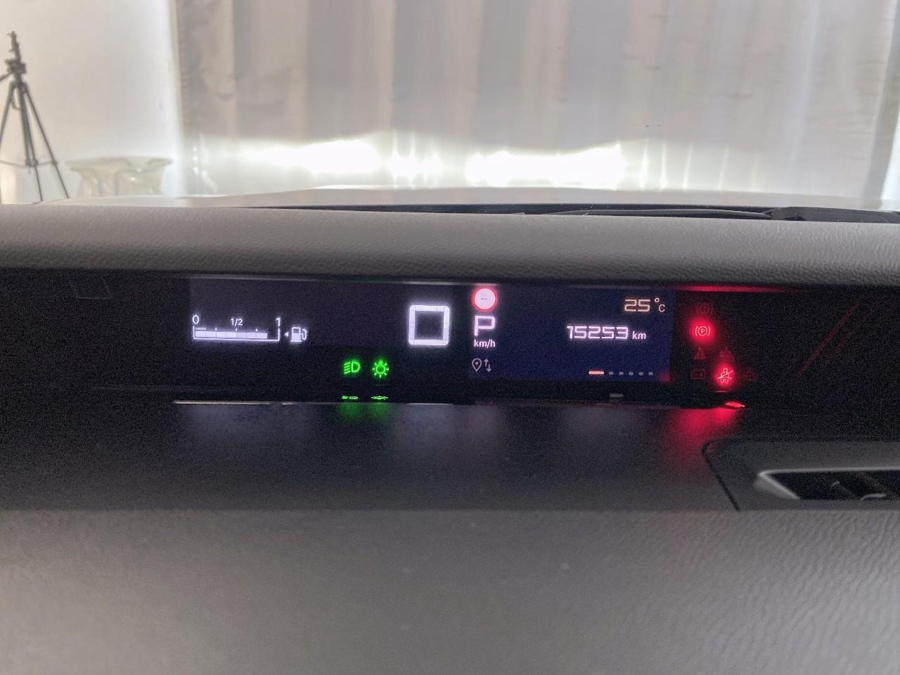 Citroën C3 Aircross hybride 145 ch aut plus — photo 13