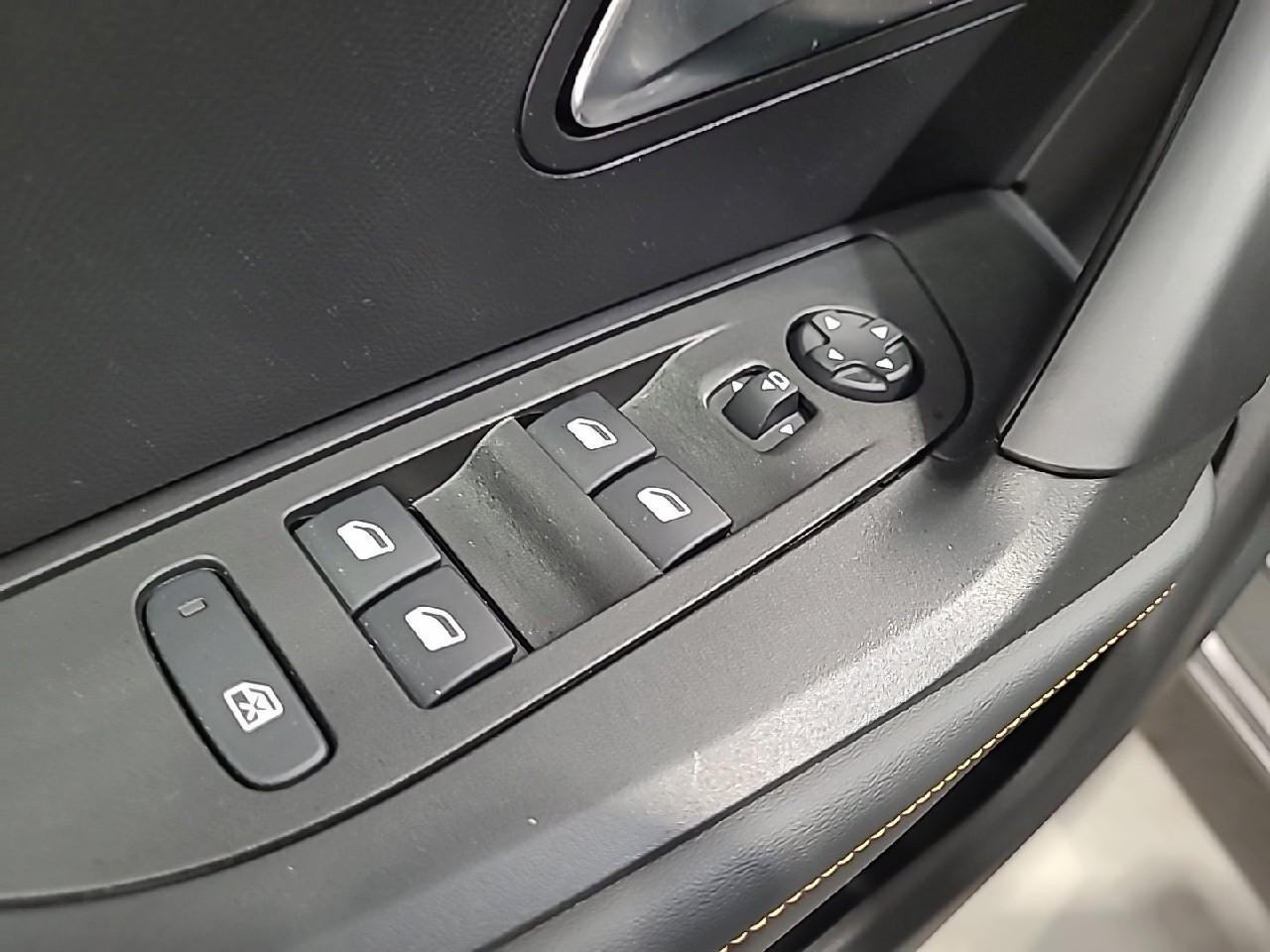 Peugeot 2008 puretech 130 s&s eat8 roadtrip — photo 20