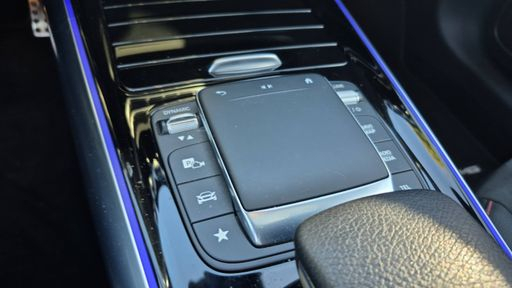 Mercedes Classe GLA 200 d 150 8G-DCT - AMG Line – 2023 – 63529 km – Diesel – Boîte Automatique — photo 73