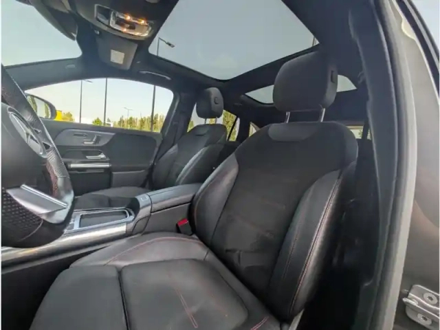 Mercedes Gla 180 d — photo 17