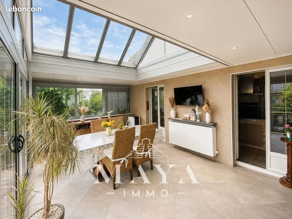 Maison 6 pièces 135 m²