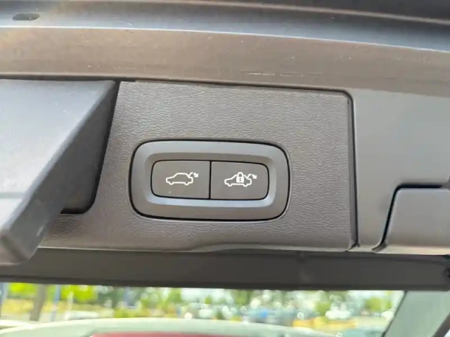 Volvo Xc60 t6 awd hybride rechargeable 253 ch+145 ch geartronic 8 — photo 30