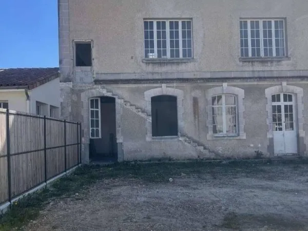Maison 2 pièces 85 m²