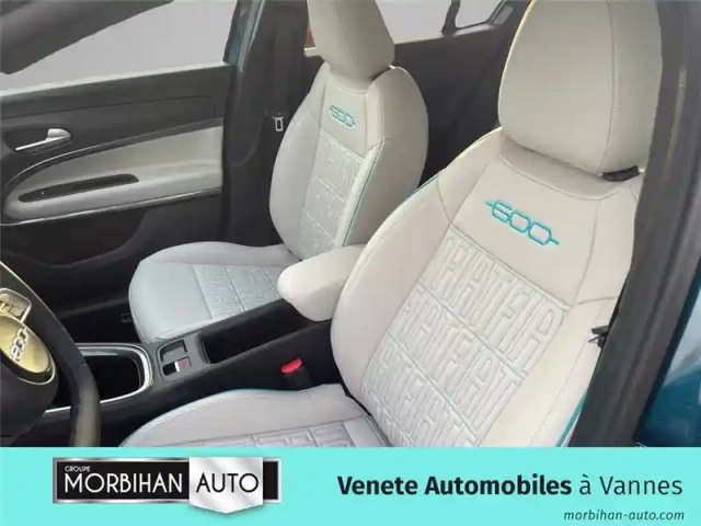 Fiat 600 t-gen 3 1.2 hybrid 110ch edct6 — photo 32
