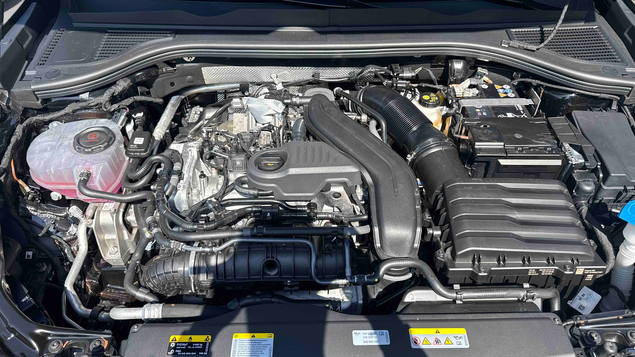 Volkswagen Passat 1.5 eTSI OPF 150 DSG7 — photo 13
