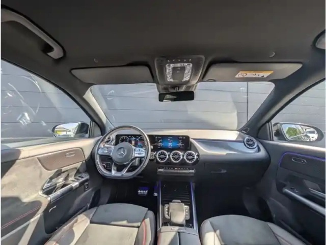 Mercedes Gla 200 — photo 11