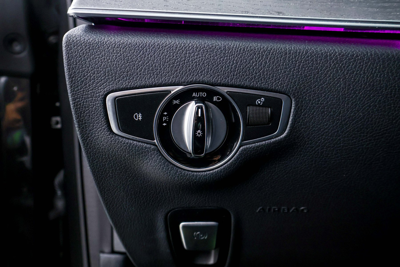 Mercedes CLS — photo 22