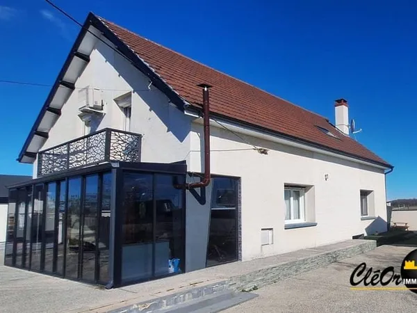Maison 6 pièces 237 m²