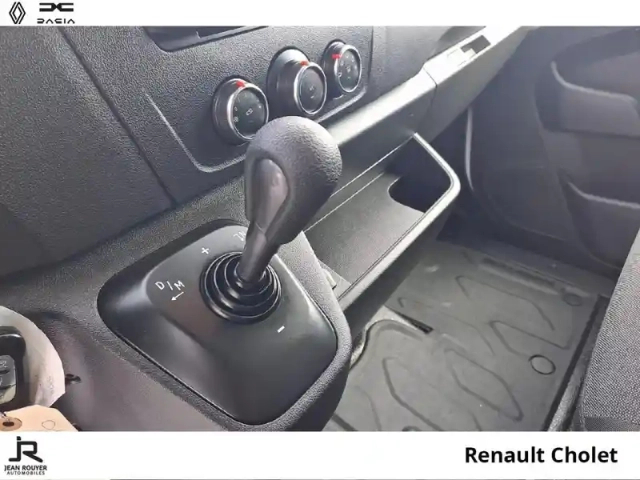 Renault Master fg f3500 l3h2 2.3 blue dci 150ch grand confort euro6 bvr (soit 24100? ht) — photo 6
