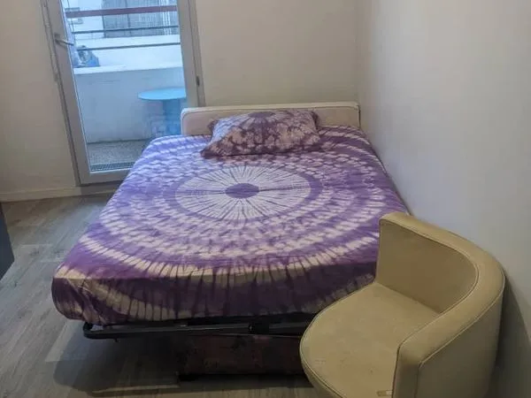 Chambre a louer dans un t3
