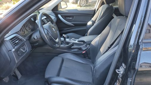 BMW Serie 3 316 d 116 - Modern – 2013 – 140456 km – Diesel – Boîte Manuelle — photo 16