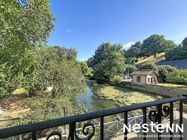 RARE - T3 - PARKING - CHARME dans un moulin - VUE SUR L'INDRE