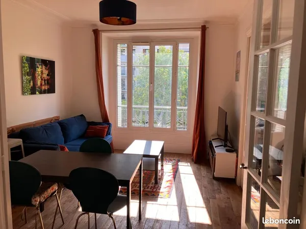 Particulier vend 3 pièces 56 m² - Bd de Reuilly - 3e étage avec ascenseur, traversant sud