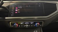 Audi Q3 35 TDI 150ch Design S tronic 7 — photo 19