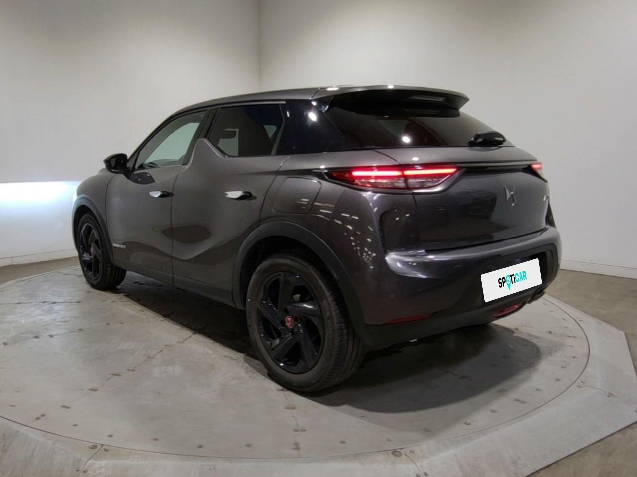 Ds Ds 3 crossback puretech 130 eat8 performance line+ — photo 3