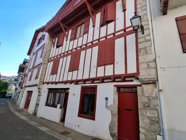 Appartement 2 pièces 65 m²
