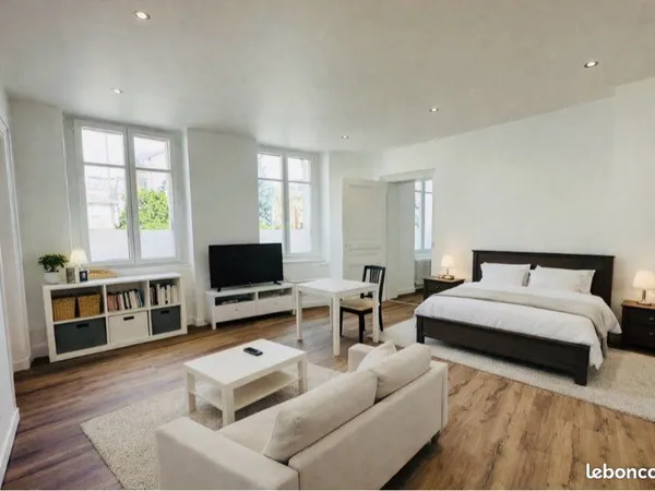 📢 Colocation haut de gamme - 5 grandes chambres meublées dans un appartement haussmannien de 176 m²