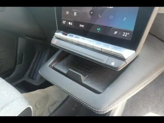Renault Megane e-tech electric ev60 130ch evolution er super charge -b — photo 12