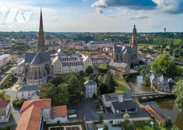 Terrain 776 m²