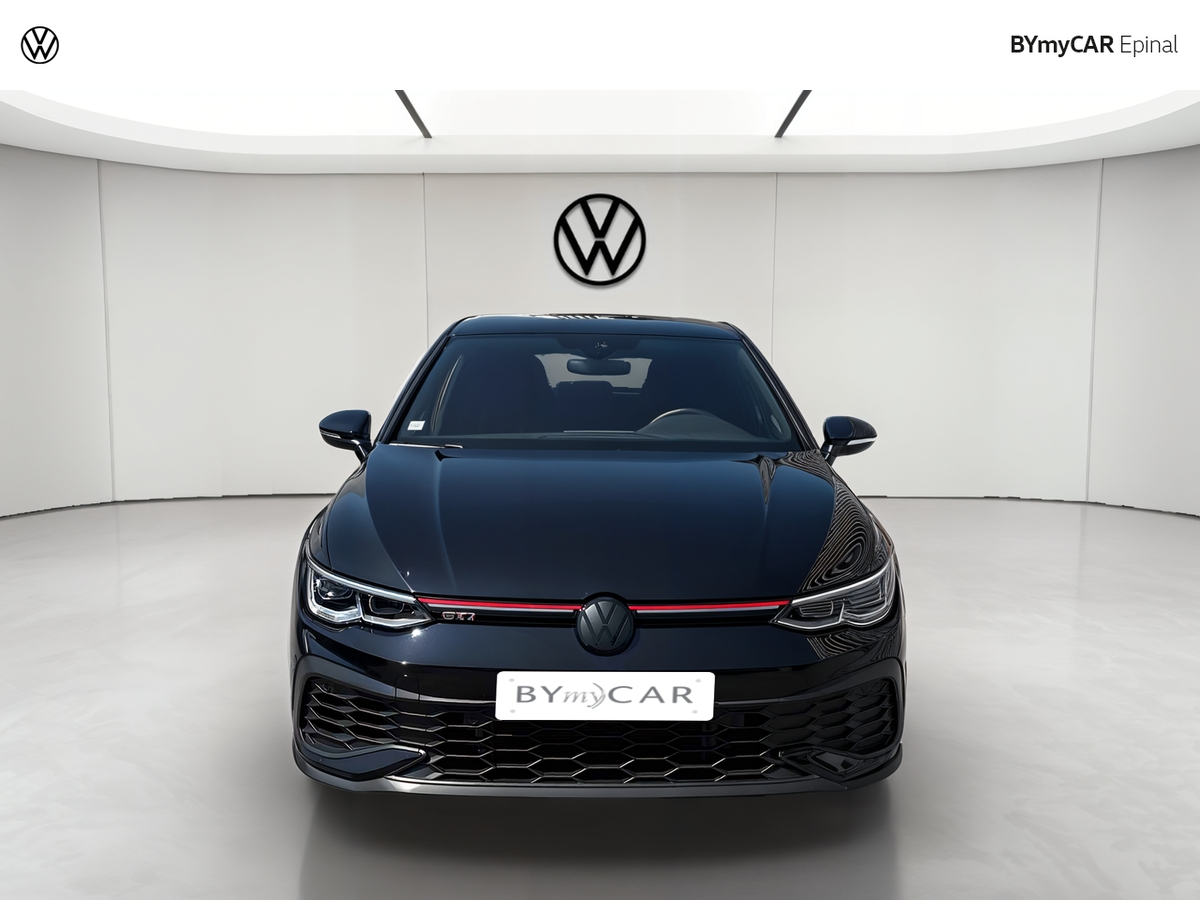 Volkswagen Golf 2.0 TSI 300 DSG7 — photo 8